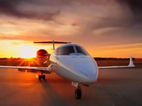 Megafactorías: El Learjet